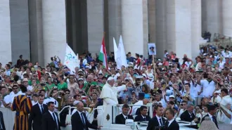 Stasera da Papa Francesco, 60 mila ministranti "costruttori di ponti”