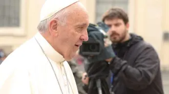 Papa Francesco, dolore per l’incidente nella discoteca di Bucarest