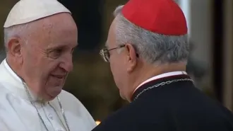Anatema del Papa contro il narcotraffico. "La Chiesa non ha bisogno dell'oscurità"