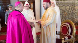 L'arcivescovo Vito Rallo presenta nel 2015 le credenziali al re del Marocco / Blog Mazara Forever