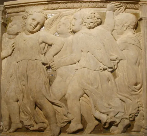 Una delle formelle del pulpito opera di Donatello  |  | Diocesi di Prato 