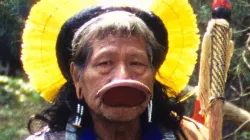 Raoni Metukire, capo indigeno dell'Amazzonia / Wikimedia Commons 