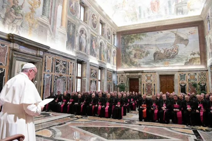 Udienza del Papa ai Rappresentanti Pontifici |  | L'Osservatore Romano Foto