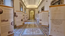 La mostra dedicata ai martiri bianchi e rossi di Ungheria / Ambasciata di Ungheria presso la Santa Sede