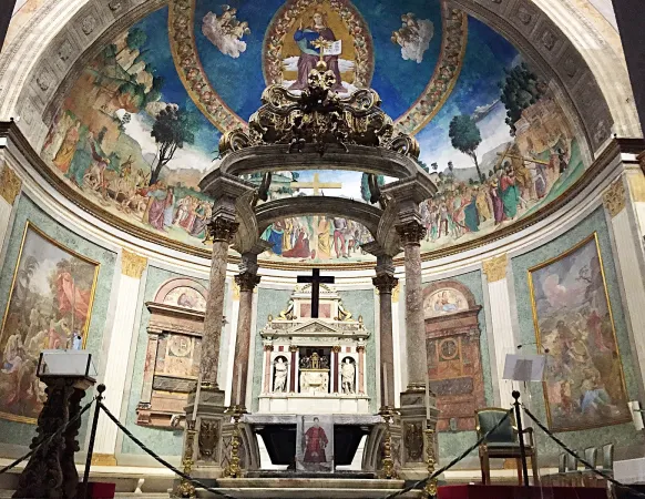 Santa Croce in Gerusalemme, interno  |  | Wikimedia commons