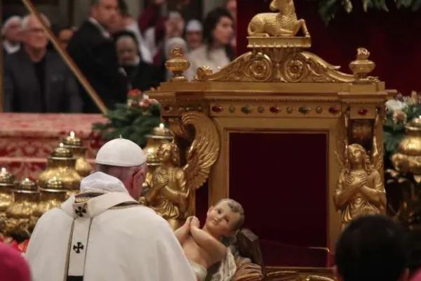Papa Francesco durante la Messa di Natale del 2016 / Archivio ACI