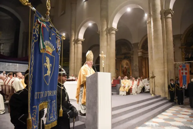L'arcivescovo Nosiglia celebra in Duomo a Torino  |  | Diocesi di Torino