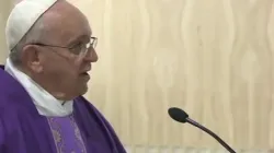 Papa Francesco durante una delle messe a Santa Marta  / CTV