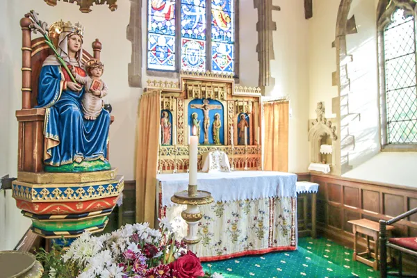 L'interno del santuario di Walsingham in Inghilterra / walsingham.org.uk