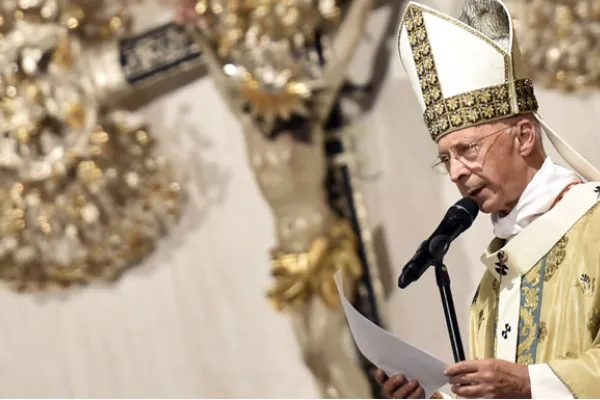 Il Cardinale Angelo Bagnasco pronuncia l'omelia inaugurando il Congresso Eucaristico Nazionale, 15 settembre 2016, Genova  / chiesacattolica.it