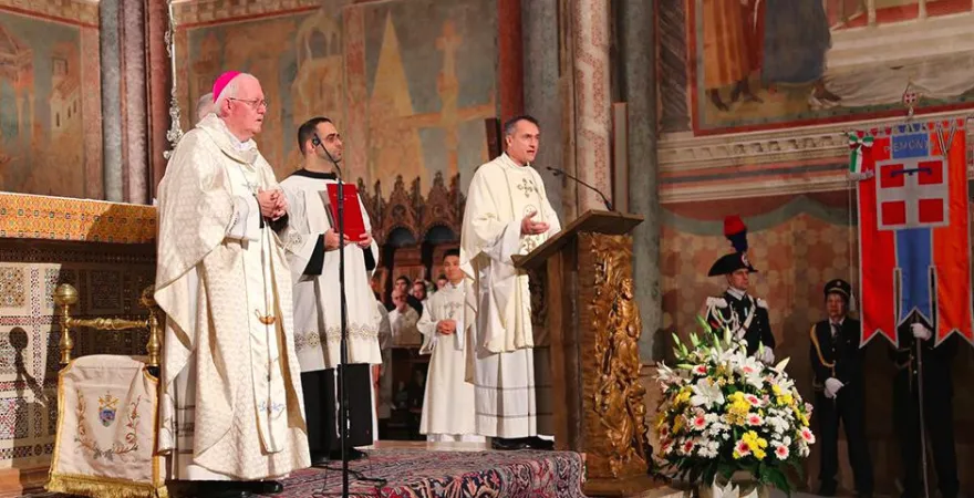 Mons. Nosiglia presiede la Messa nella Basilica di San Francesco ad Assisi |  | http://www.sanfrancescopatronoditalia.it