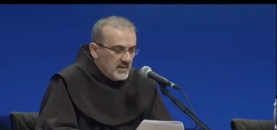 Padre Pizzaballa | Padre Pierbattista Pizzaballa parla durante il Meeting di Rimini | Meeting Rimini