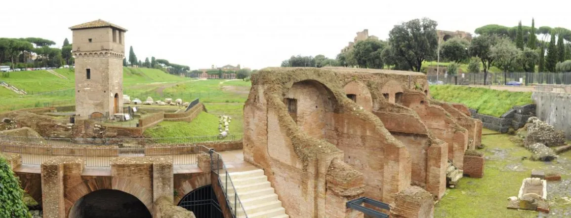 Una panoramica dell'area archeologica del Circo Massimo a Roma  |  | Zetema
