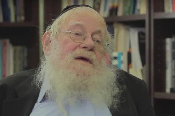 Il rabbino Adin Steinsaltz, lo "studioso del millennio" / YouTube
