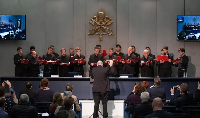 Il coro della Cappella Sistina In sala stampa della Santa Sede |  | Daniel Ibanez / CNA