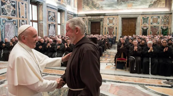 Il Papa con i francescani  |  | OR/ ACI Group