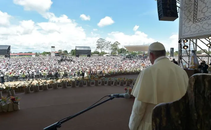 Papa Francesco con la popolazione di Puerto Maldonado  |  | ACI Group/ Vatican Media
