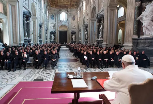 Il Papa e i parroci romani  |  | Vatican Media/ Aci Group