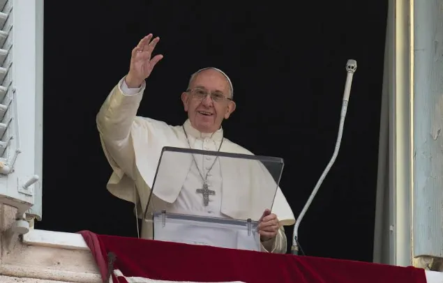 Papa Francesco guida la preghiera dell' Angelus |  | Vatican Media / Aci Group