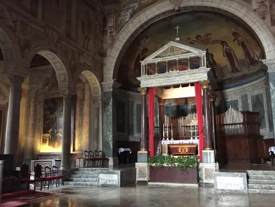 L'interno della chiesa di San Pancrazio  |  | OB