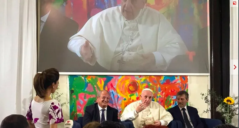 Papa Francesco e le Scholas Occurrentes | Papa Francesco nella Fondazione Scholas Occurrentes  | Vatican Media / ACI Group