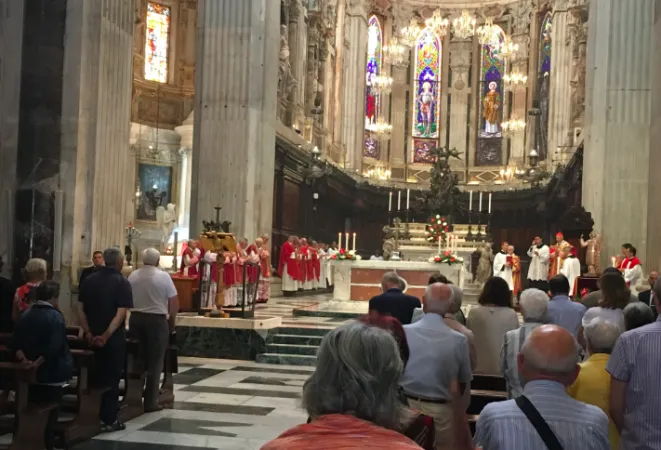 Il Cardinale Bagnasco pronuncia l'omelia della Festa di San Lorenzo nella cattedrale di Genova dedicata al Santo, 10 agosto 2018 | www.chiesadigenova.it