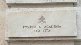 Pontificia Accademia per la Vita, da 25 anni al servizio dell’uomo