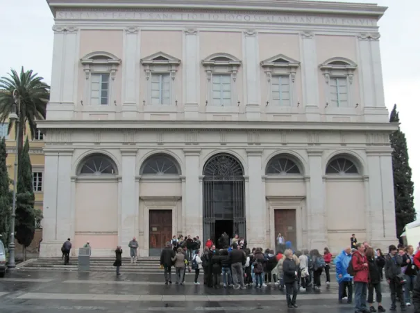 La facciata del Santuario della Scala Santa, ora in restauro  |  | Musei Vaticani 