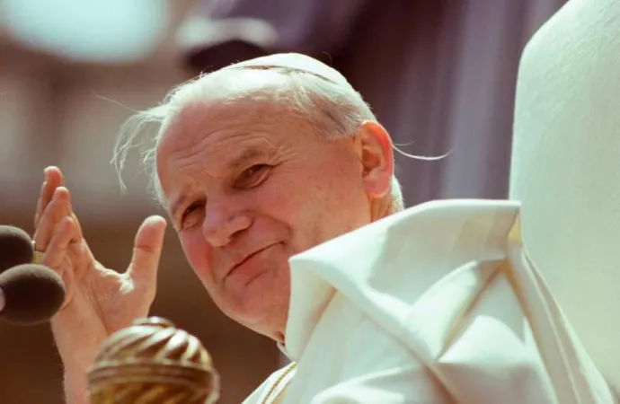 Giovanni Paolo II |  | Vatican Media / ACI group