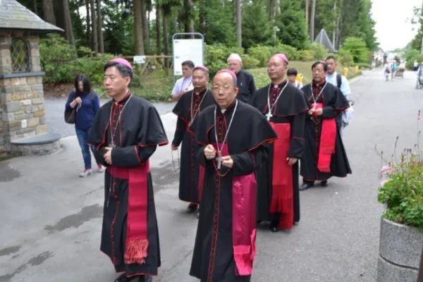 I cinque vescovi cinesi al santuario di Banneux / Verbiest Foundation