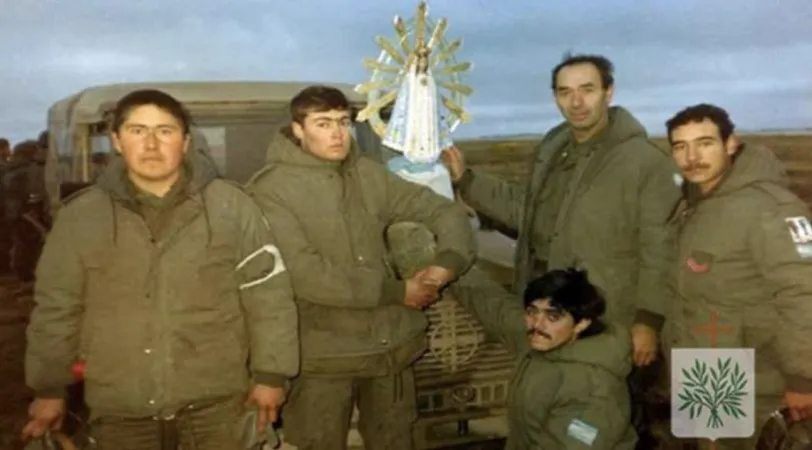 I soldati argentini con la Vergine di Lujan
 | Foto: Episcopato castrense di Argentina