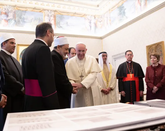 Il Papa e lo Sceicco |  | Daniel Ibanez/ Aci Group