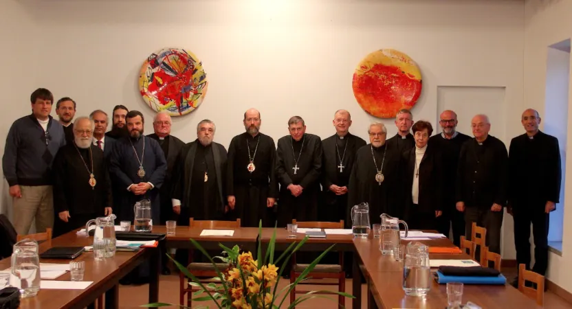 Il comitato di coordinamento della Commissione Teologica mista cattolica ortodossa riunito a Bose  | Pontificio Consiglio per la promozione dell'Unità dei Cristiani