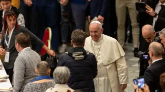 Papa Francesco, 50 anni da prete con l'odore delle pecore 