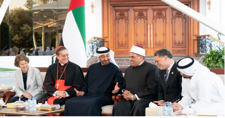Un momento dell'incontro del Comitato Superiore per l'Implementazione della Dichiarazione della Fraternità Umana ad Abu Dhabi, 6 gennaio 2019 | https://www.wam.ae/en/details/1395302814392