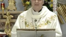 Il vescovo Palmieri durante la celebrazione al Divino Amore, 25 aprile 2020 / TV2000