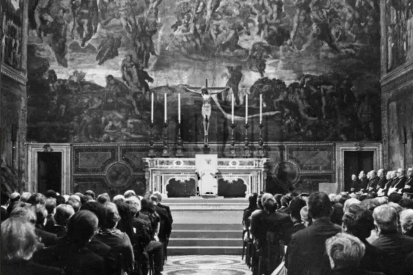 Paolo VI incontra gli artisti nella Cappella Sistina / Musei Vaticani