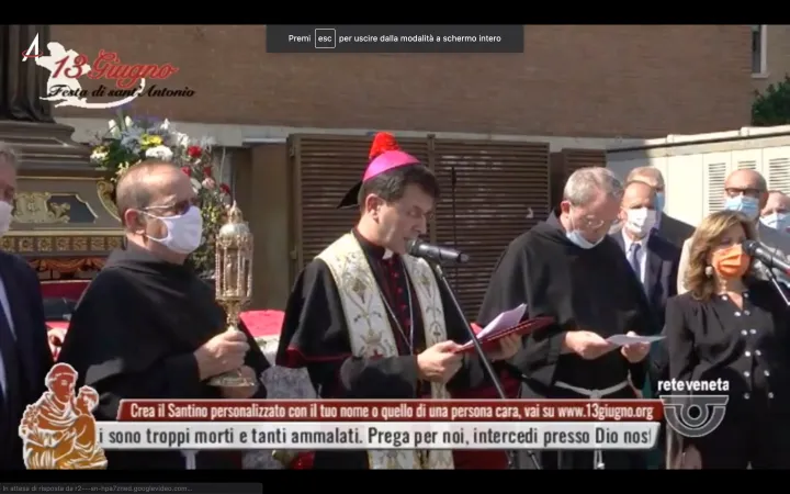 La benedizione all' ospedale di Padova  |  | www.13giugno.org