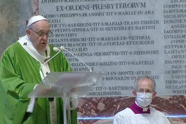 Papa Francesco legge l'omelia in San Pietro per la Messa della Giornata Mondiale dei Poveri, 15 novembre 2020 / Vatican News / You Tube