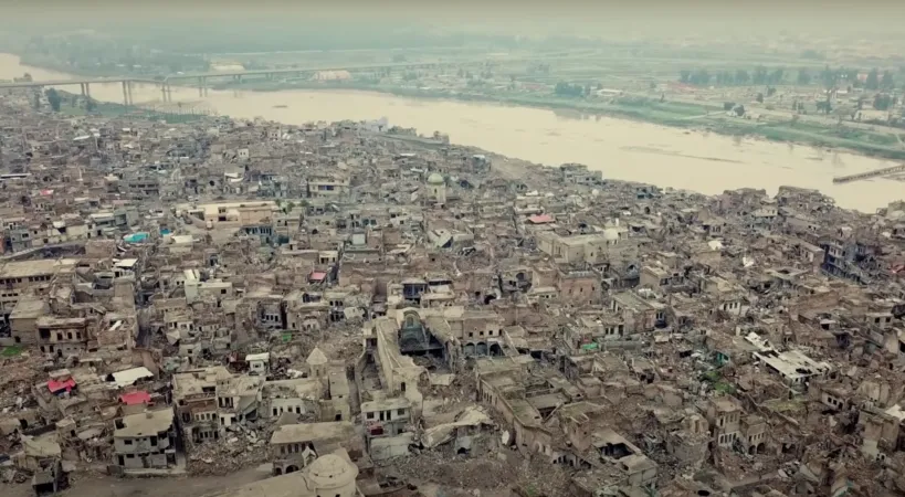 Una veduta aerea della città di Mosul | YouTube