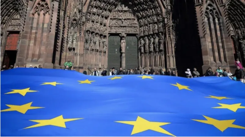 La bandiera dell'Unione Europea | La bandiera dell'Unione Europea | Public Domain