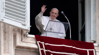 Papa Francesco, lasciamoci mettere in crisi da Gesù 