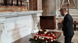 Nell' anniversario della morte di Giovanni Paolo l'omaggio dell' Ambasciatore Kotański 