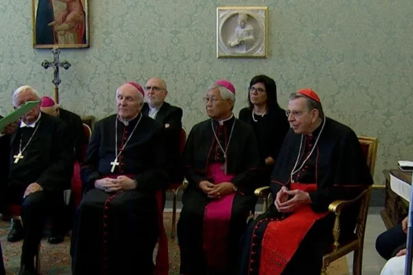 Papa Francesco durante l'udienza con i vescovi amici del Movimento dei Focolari, 25 settembre 2021 / Vatican Media
