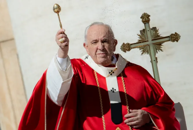Papa Francesco celebra la Messa per la Domenica delle Palme  |  | Daniel Ibanez/ EWTN