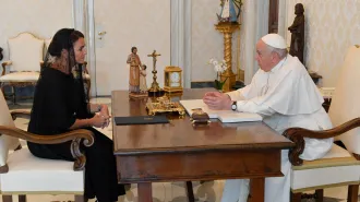 Papa Francesco parla della guerra in Ucraina con la presidente ungherese Novák