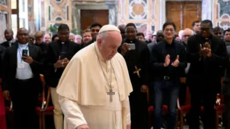 Papa Francesco: "Quando manca la pace i più fragili restano soli"
