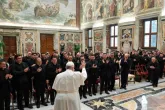 Papa Francesco ai sacerdoti latino americani ricorda di non essere chierici di stato 