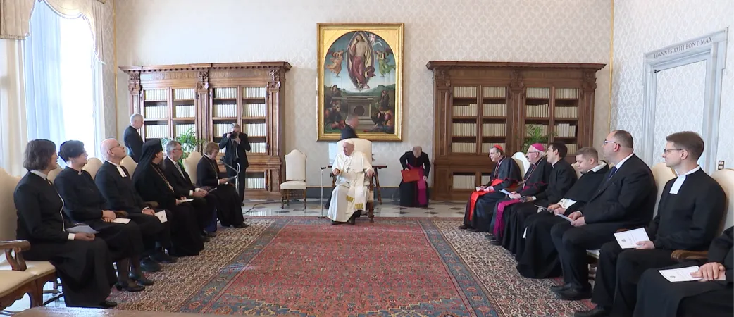 Papa Francesco con la delegazione ecumenica finlandese | Vatican Media