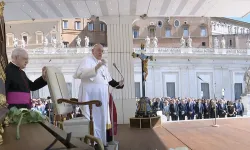 Papa Francesco al termine dell'udienza generale, 7 giugno 2023 / Vatican Media / Youtube